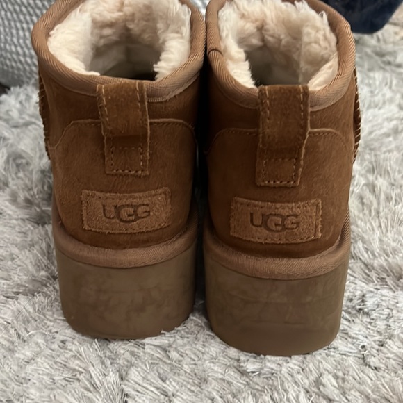 ugg platform minis - Picture 4 of 4